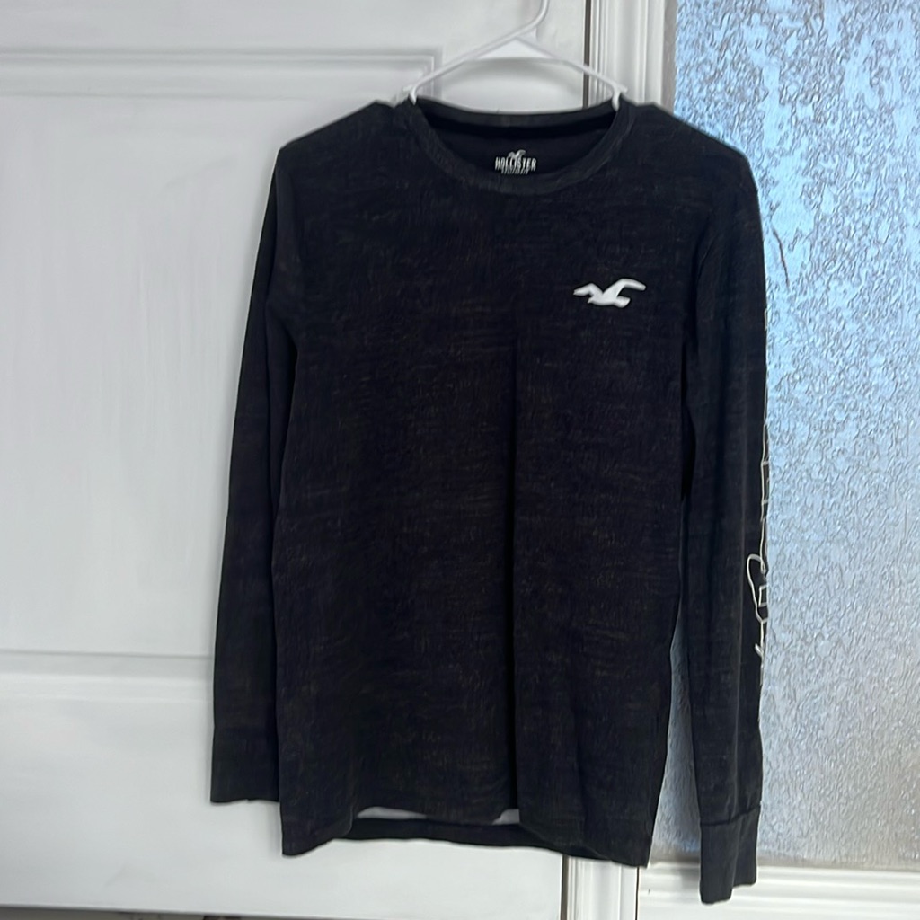 Hollister Long-Sleeve Tee